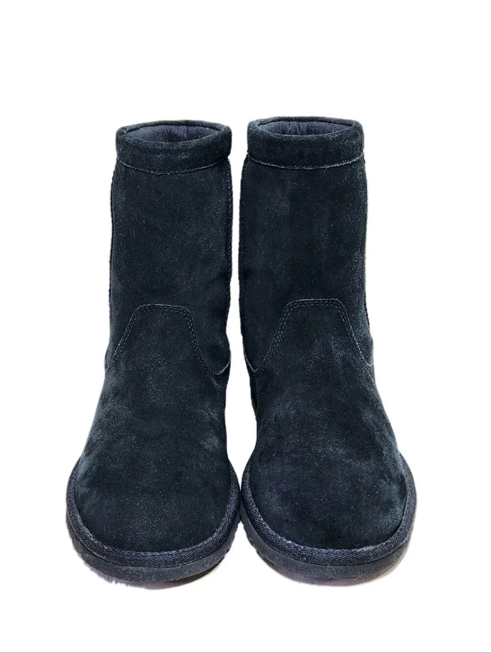 UGG Mia Tassle All-Season Boots Sz 9 Black Suede Short 1006427